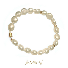 Load image into Gallery viewer, The Lulu Baroque and Gold Bracelet
